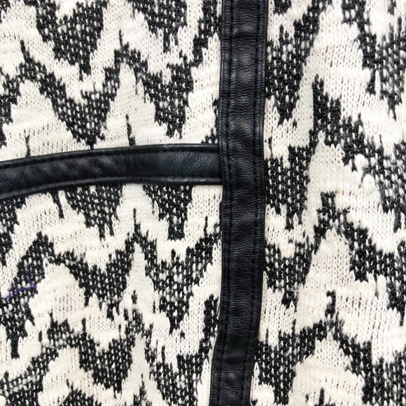 Anthropologie Postmark Chevron Hida Tunic Size Med - Picture 4 of 7